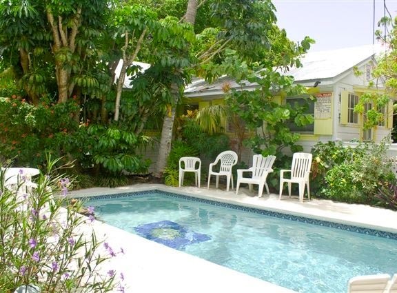 Shared pool with total of three cottages on property.